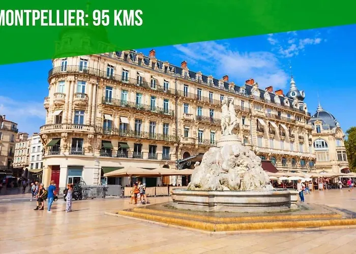 La Bulle - Parking Gratuit En Souterrain - 2 Mins Du Palais Des Papes - Clim Ac - Wifi