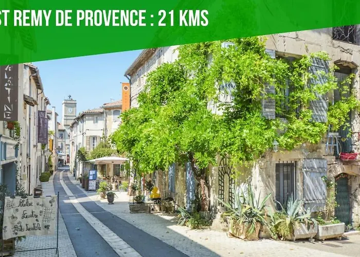 La Bulle - Parking Gratuit En Souterrain - 2 Mins Du Palais Des Papes - Clim Ac - Wifi