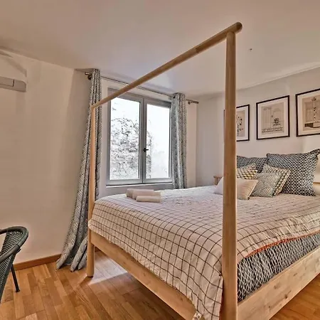 La Bulle - Parking Gratuit En Souterrain - 2 Mins Du Palais Des Papes - Clim Ac - Wifi Apartment Avignon Exterior photo